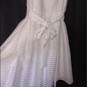 Tommy Hilfiger white flare knee length dress